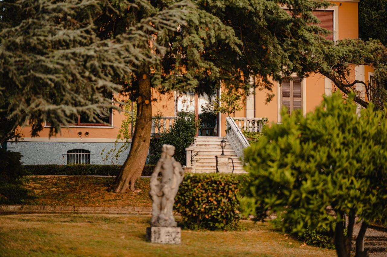 Villa Mimosa Au Lac - Estella Hotels Italia Toscolano Maderno Exterior photo